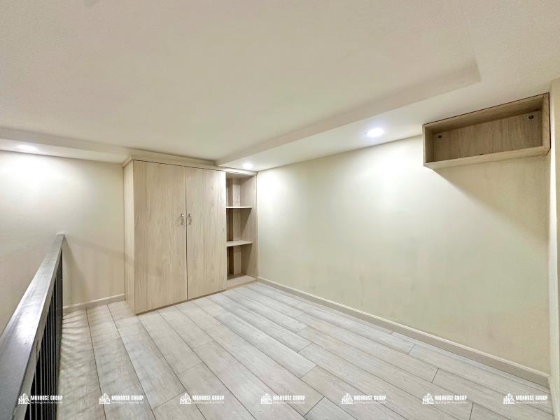 🏡 Duplex cộng hòa – tông gỗ sang xịn, thiết kế độc đáo  – gần sân bay tân sơn nhất🔥 - Ảnh 4