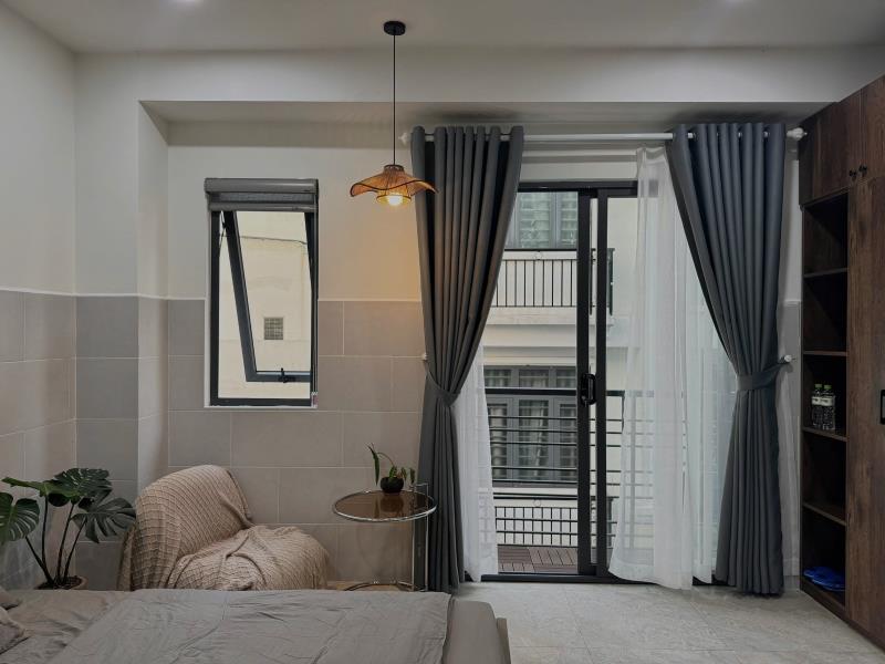 Trống sẵn studio ban công, full nội thất, toà thang máy, hầm xe, bảo vệ an ninh - Ảnh 2
