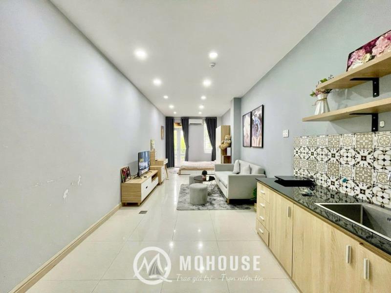 Studio ban công - full nội thất -ngay etown, nhà ga t3