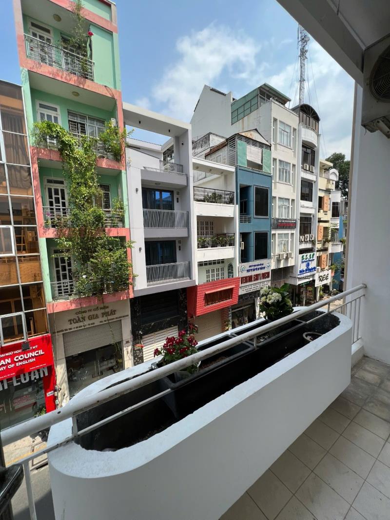 1pn balcony, giặt riêng hai bà trưng gần bờ kè hoàng sa, công viên lê văn tám, lim tower quận 1 - Ảnh 2