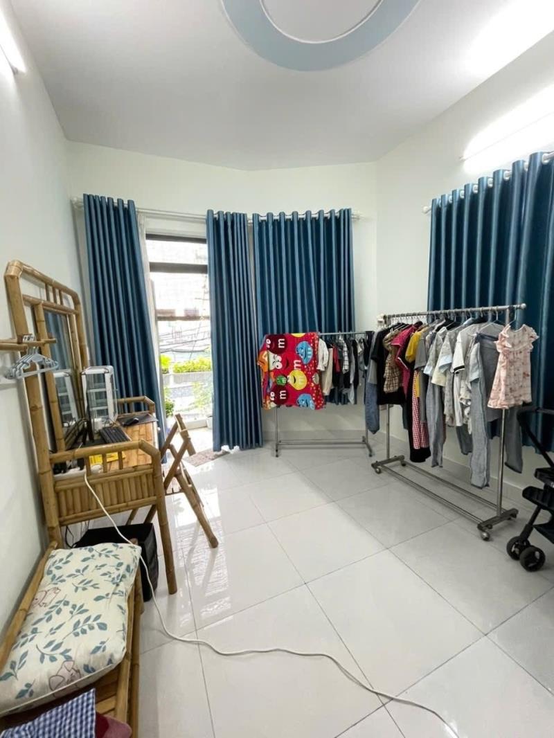 Bán nhà 69m2 2 tầng mặt tiền đường số 10 linh xuân thủ đức, lô góc thoáng, giá 4,8 tỷ - Ảnh 4