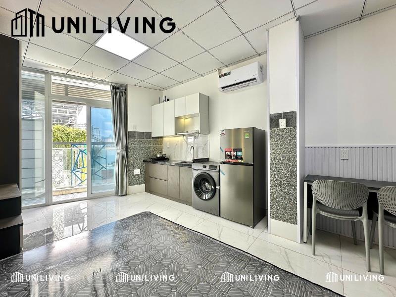 Căn hộ dịch vụ mới 100% ban công tone đen trắng, máy giặt riêng đường phan xích long