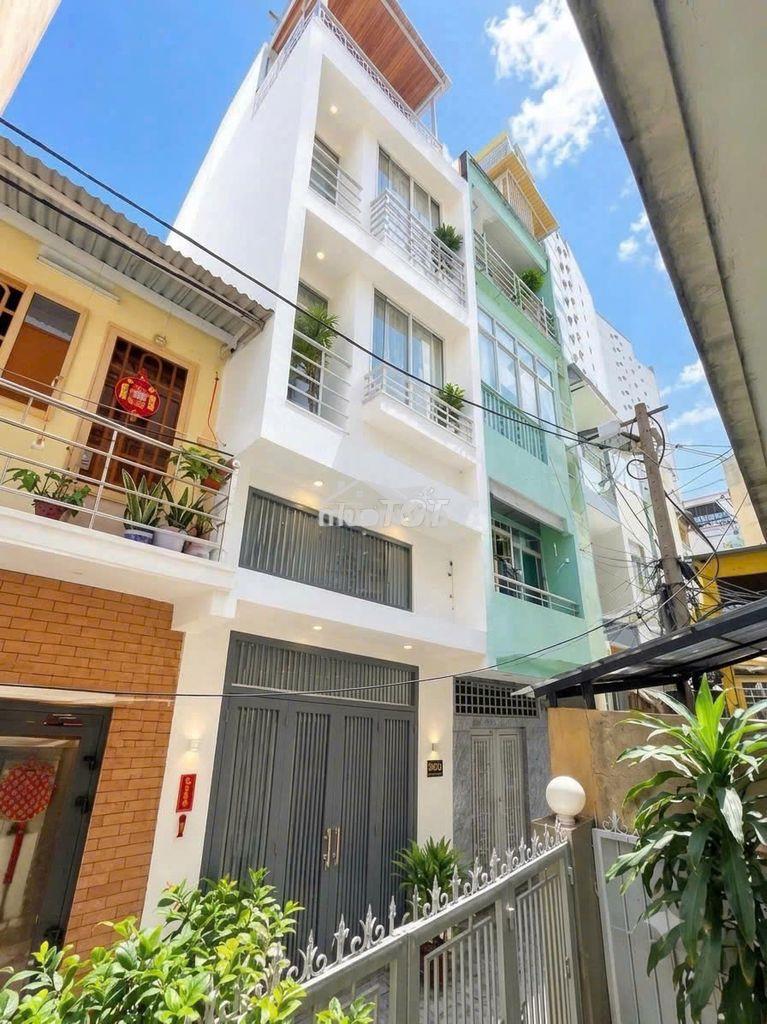 Cho thuê 2pn3wc đường cmt8 q3, 5 tầng chỉ 11 triệu