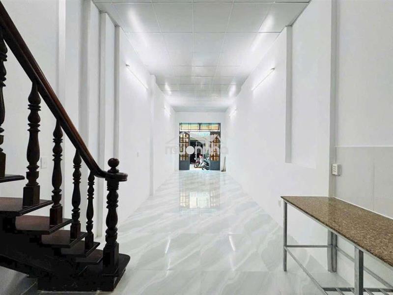 Cho thuê nhà mới 2 pn 2wc hẻm 53 hoàng diệu, phú nhuận