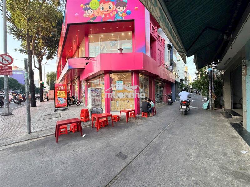 Giảm 100tr còn 2,8 tỷ bán nhà đường hậu giang quận 6