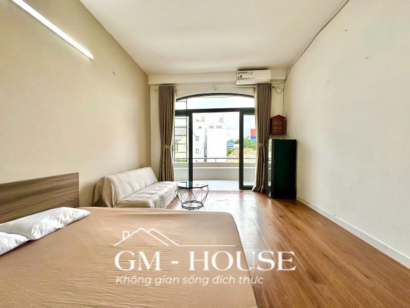 1 phòng ngủ tách bếp_bancol lớn _máy giặt riêng_thang máy_hầm xe ngay nguyễn gia trí qua quận 1,3,10 thuận tiện ,full nội thất ! - Ảnh 2