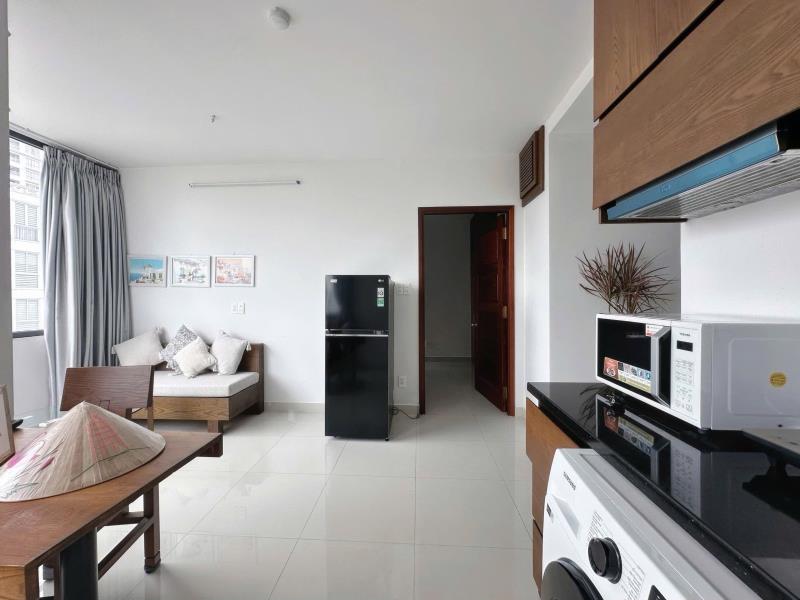 Cho thuê căn hộ có ban công view kính thoáng mát full nội thất đường nguyễn văn trỗi phú nhuận, sát quận 3, quận 1 - Ảnh 3