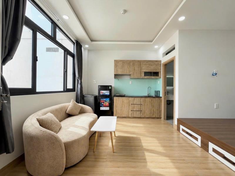 Khai trương dự án mới tone gỗ, có thang máy, gần sân bay, tại phú nhuận, gần quận 1,3,10, gần bờ kè hoàng sa, trường sa full nội thất mới 100% - Ảnh 4