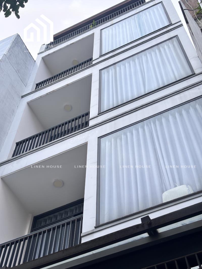 🏢 Siêu phẩm studio tách bếp ban công lớn – ngay cận bảy hiền cộng hòa 🏠