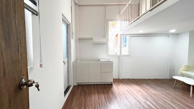 Phòng gác mới xây đẹp cửa sổ trời/ban công - gần đh hồng bàng, đh văn hiến, đầm sen, tuyến đường luỹ bán bích, thoại ngọc hầu, tân hương - Ảnh 4