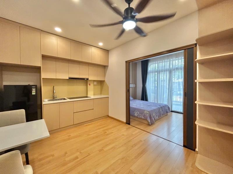 Cho thuê căn hộ 1pn 40m² có ban công, full nội thất – gần chợ bà chiểu, giáp quận 1