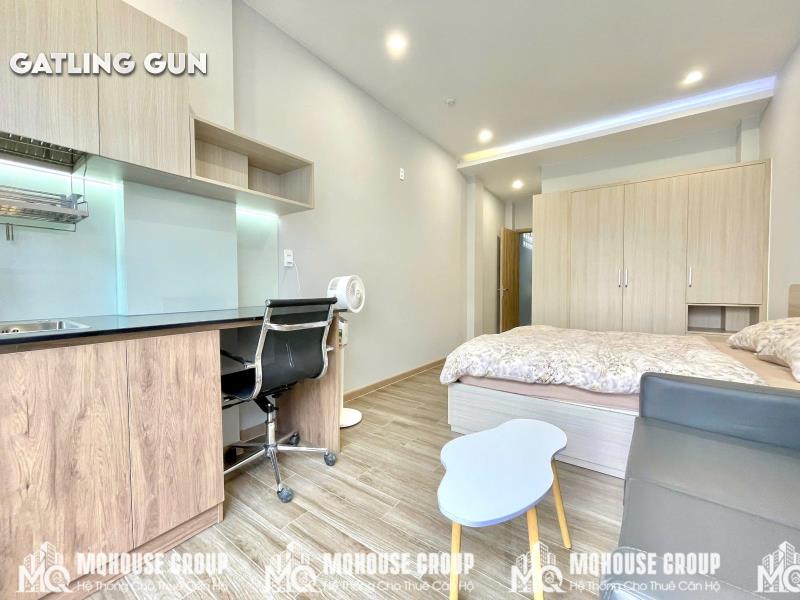Khai trương phòng ban công thang máy nhà xe rộng gần quận 1 - vòng xoay hàng xanh - điện biên phủ - Ảnh 3