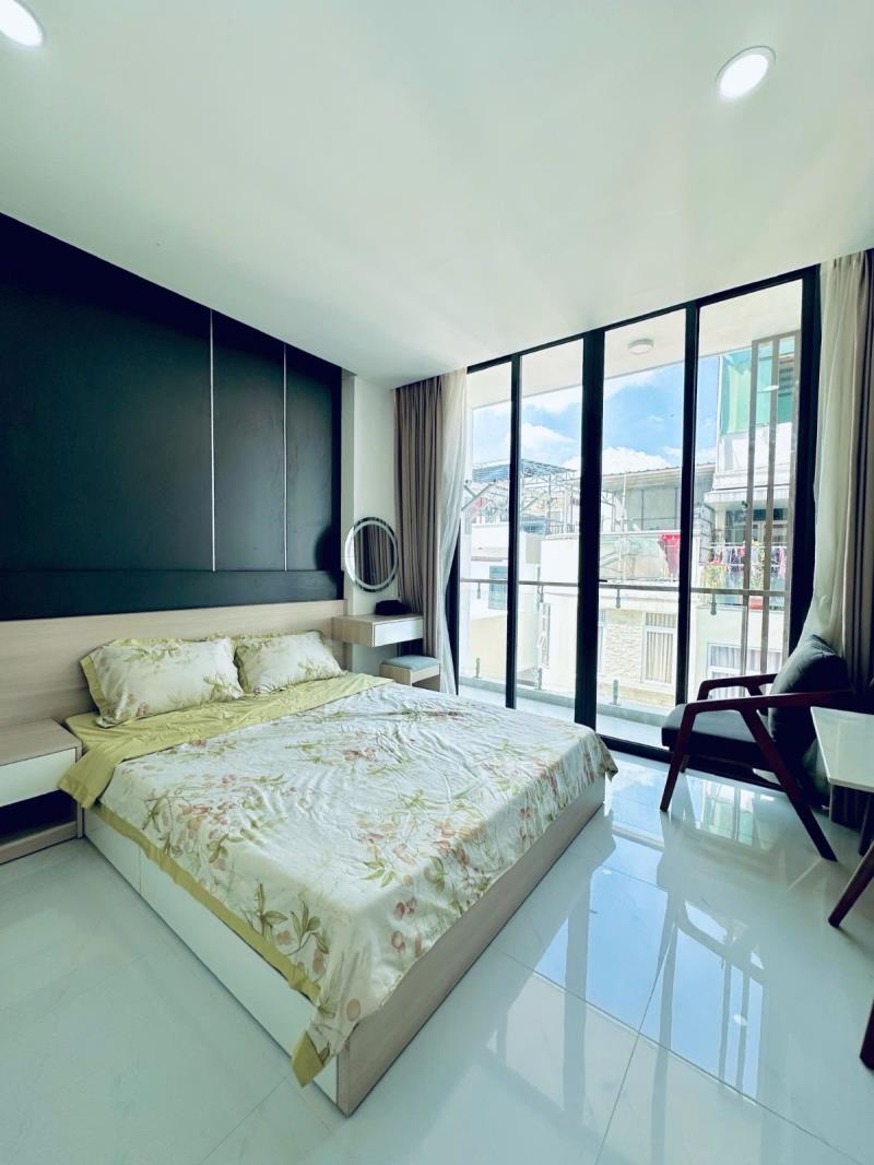 Trống sẵn studio ban công cực rộng đón nắng gió cực chill - Ảnh 1