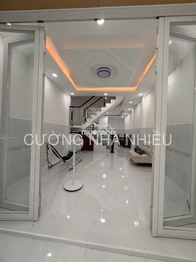 Nhà nguyên căn cạnh chợ tân mỹ; 2 tầng đúc; nhà mới vào ở ngay;2pn 3wc