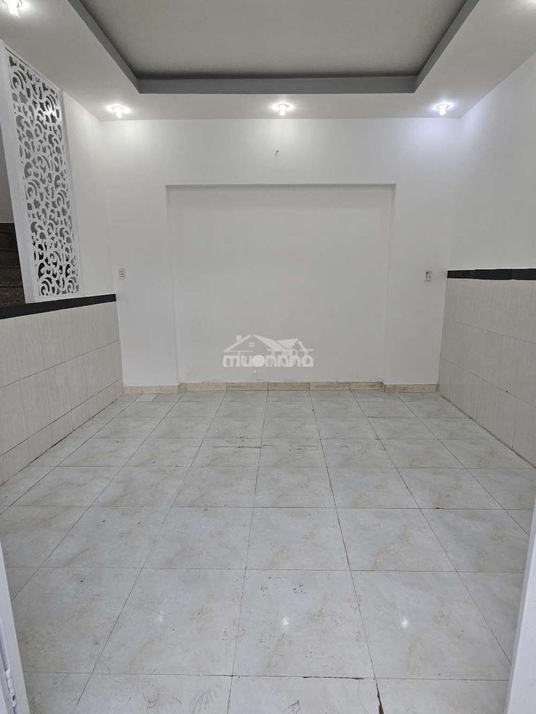 Nhà rộng hẻm 1 xẹc gần mặt tiền liên tỉnh5 - Ảnh 4