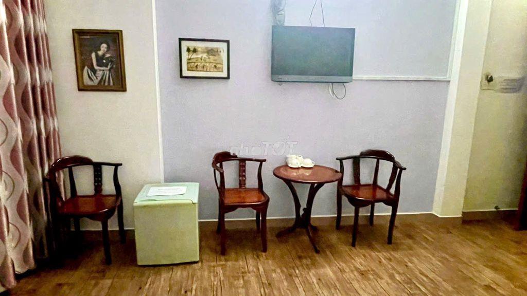 Phòng khách sạn 2 giường full nội thất, bao điện nước - 9 triệu/tháng - Ảnh 2