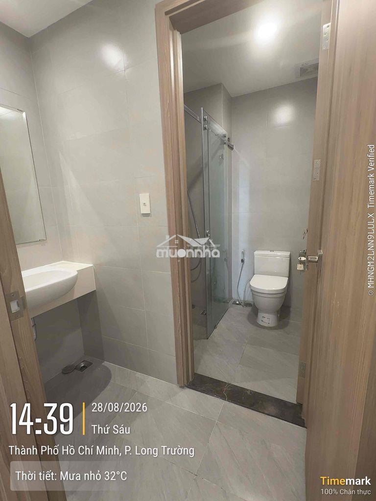 Cho thuê mt eastmark cty chỉ 5,5tr nt, rèm, máy lạnh, máy nc nóng - Ảnh 4