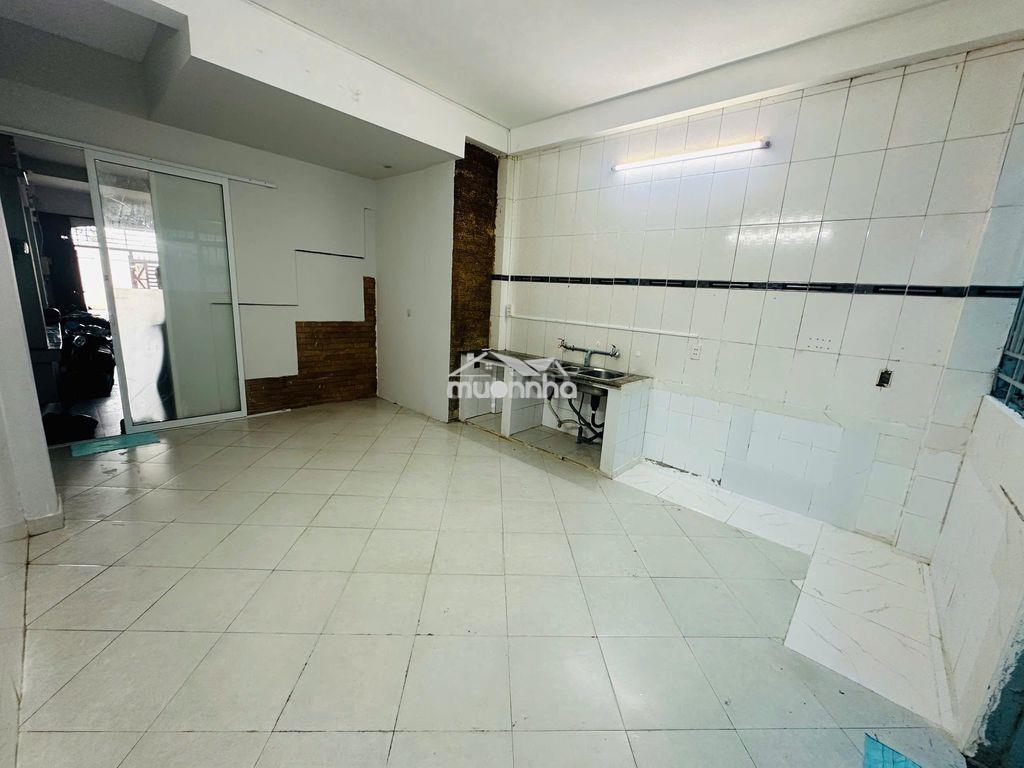 Phòng cho thuê ngay bệnh viện quận 8 - Ảnh 2