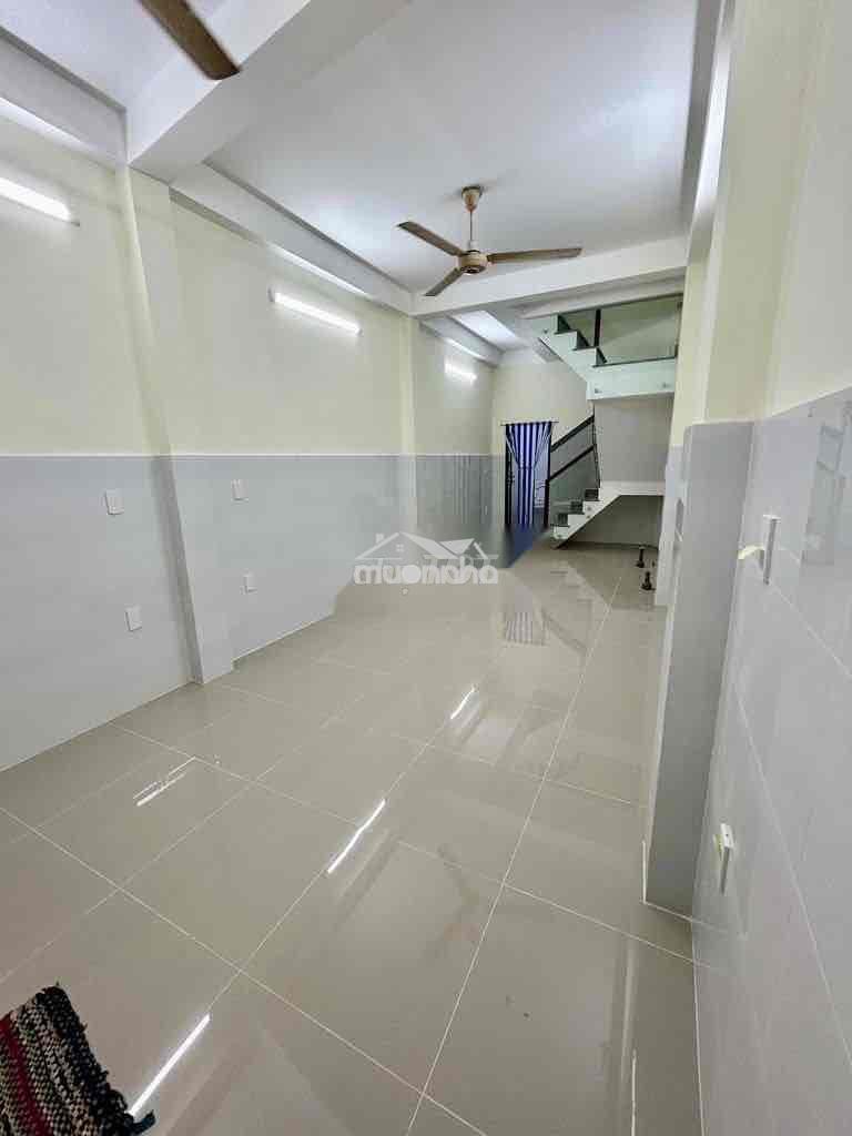 Giá: 8 triệu cho thuê nhà hẻm hà tôn quyền, phường 4, quận 11 3m x 9m - Ảnh 2