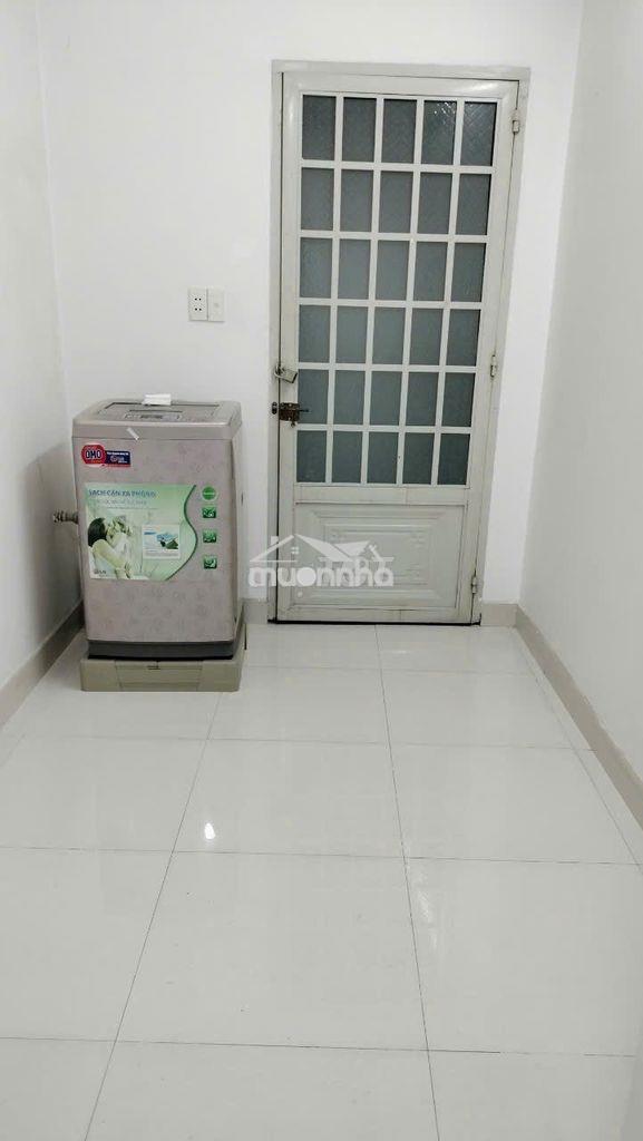 Cho thuê nhà nguyên căn mặt tiền hẻm 2329 thông 2295 - Ảnh 3