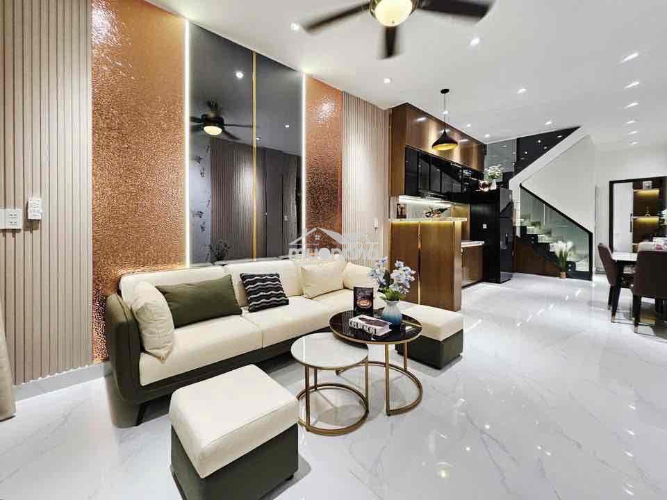 Nhà cộng hoà 46 m² 4 tầng 7 tổi hẻm oto ngủ nhà - Ảnh 2