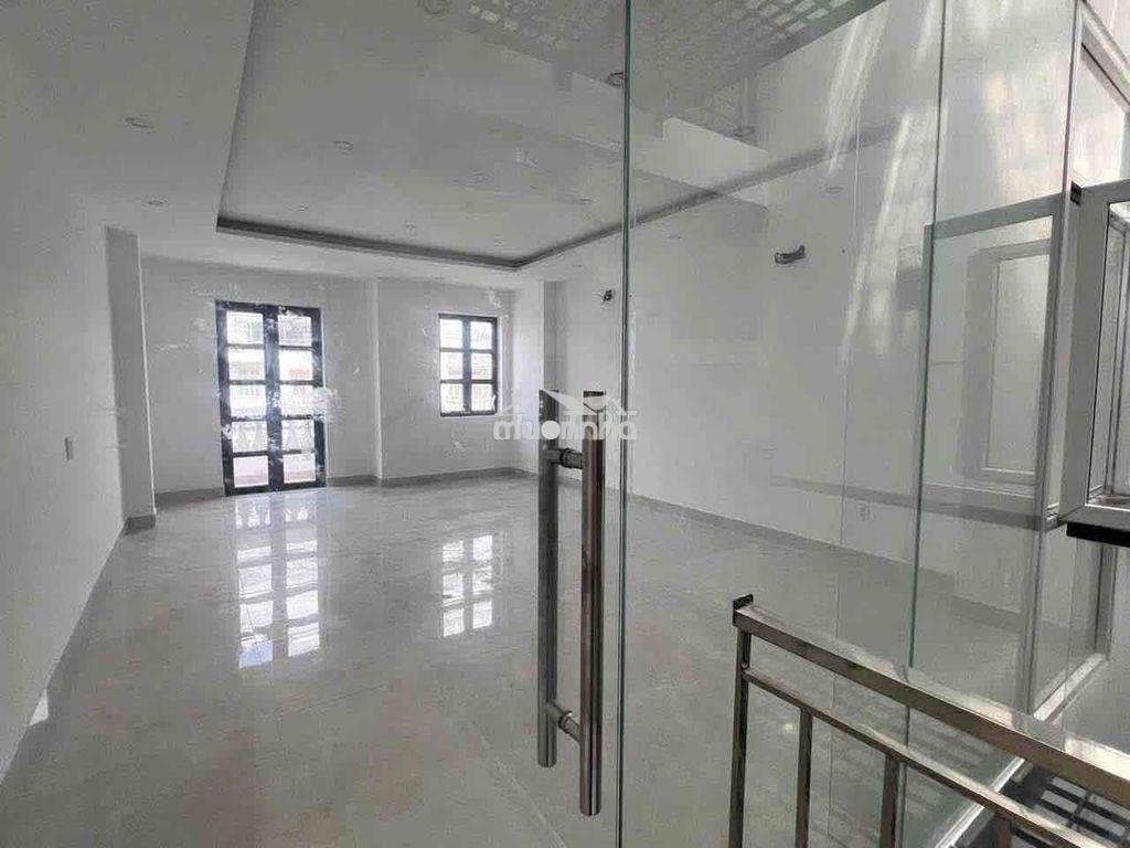 🐳⭐️Nhà 23 triệu/ tháng (4x18m) -1 trệt -3 lầu - Ảnh 2
