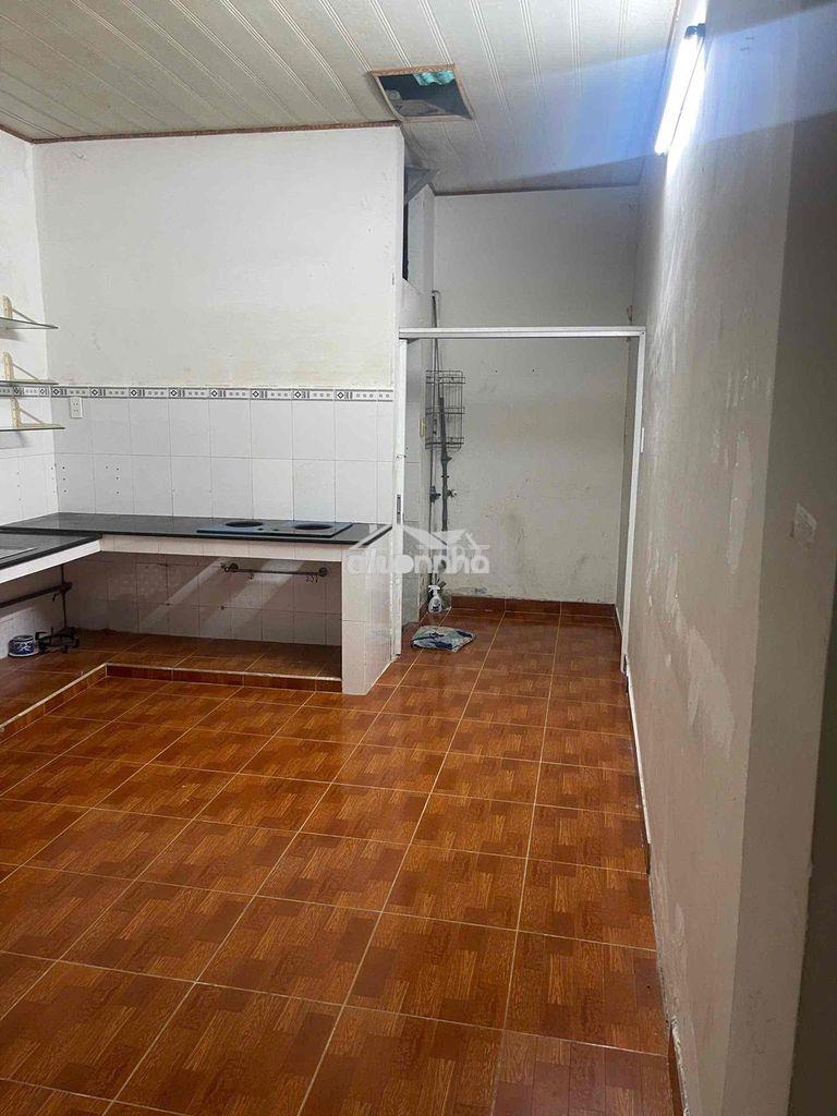 Cho thuê nhà nguyên căn – hẻm 17 đường bình lợi, 6pn 6wc - 13tr/thag - Ảnh 3