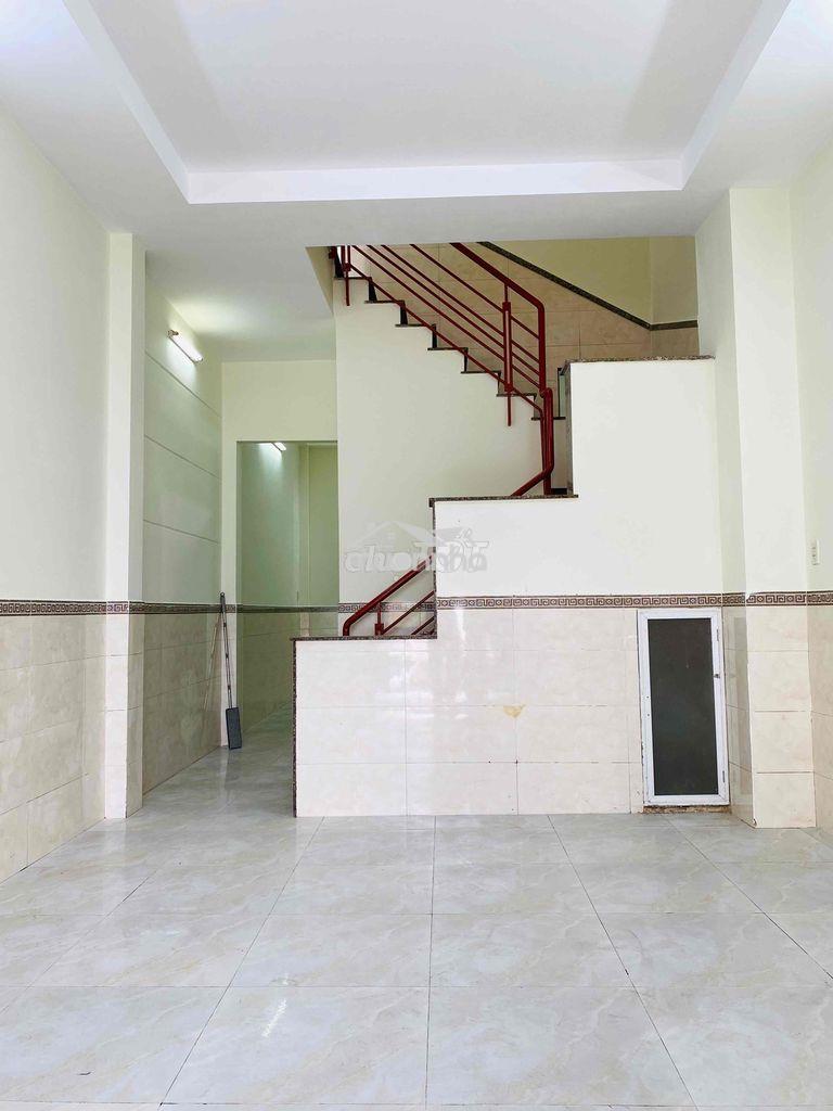 Gò xoài - đường 8m - 61m2 - 2 tầng btct - chỉ 4.8 tỷ