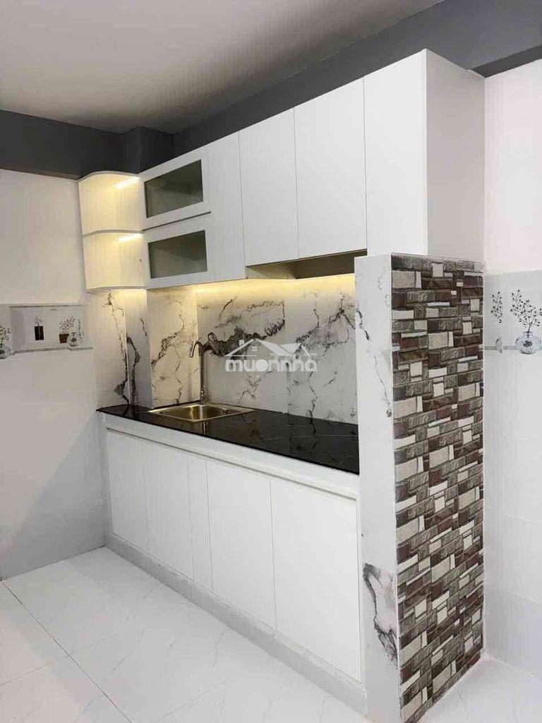 Bán nhà 5 tầng cmt8 - Ảnh 2