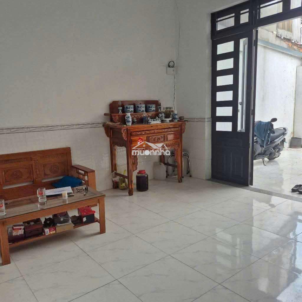 Nhà rẻ hm 5x22 đường nhựa gần chợ - Ảnh 2