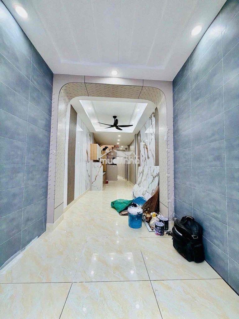 45m giá 4t2 , 3 phòng ngủ ,3 toilet còn thương lượng - Ảnh 2