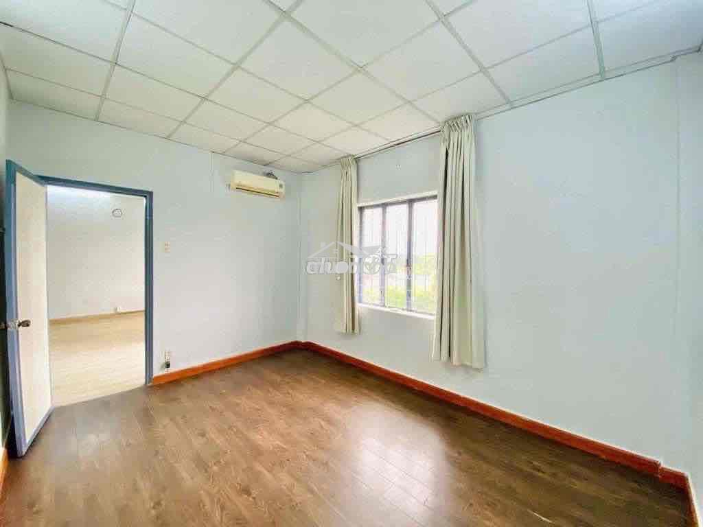 Bán căn hộ 2pn lầu 5 chung cư 675 nguyễn kiệm, ngay công viên gia đinh - Ảnh 4