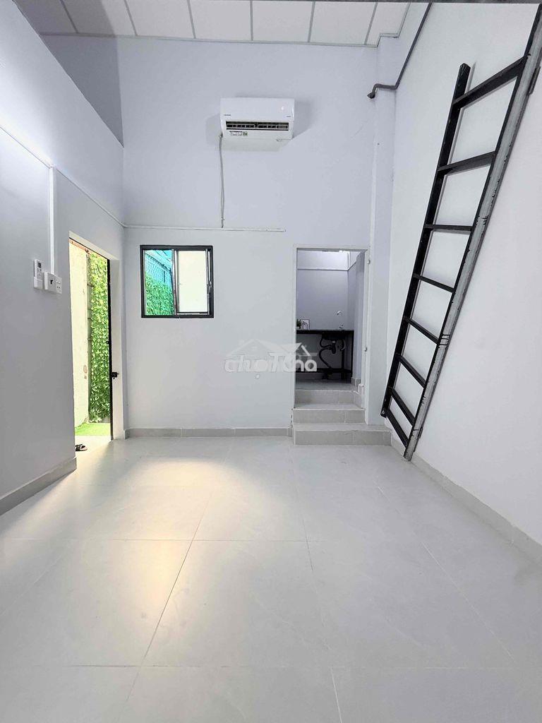 Phòng mới xây, gác cao, tách bếp - Ảnh 2