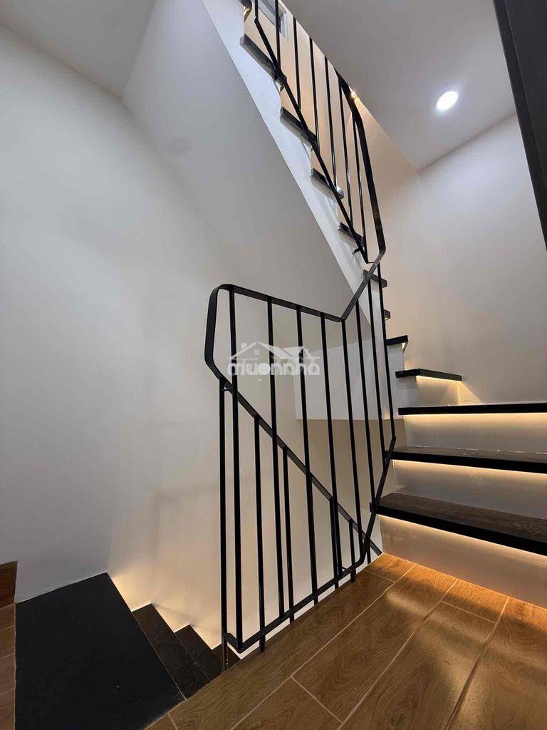 Nhà phạm văn chí q6 trệt 2 lầu nhà đẹp ở lièn 27m2 cách mt 1 căn - Ảnh 3