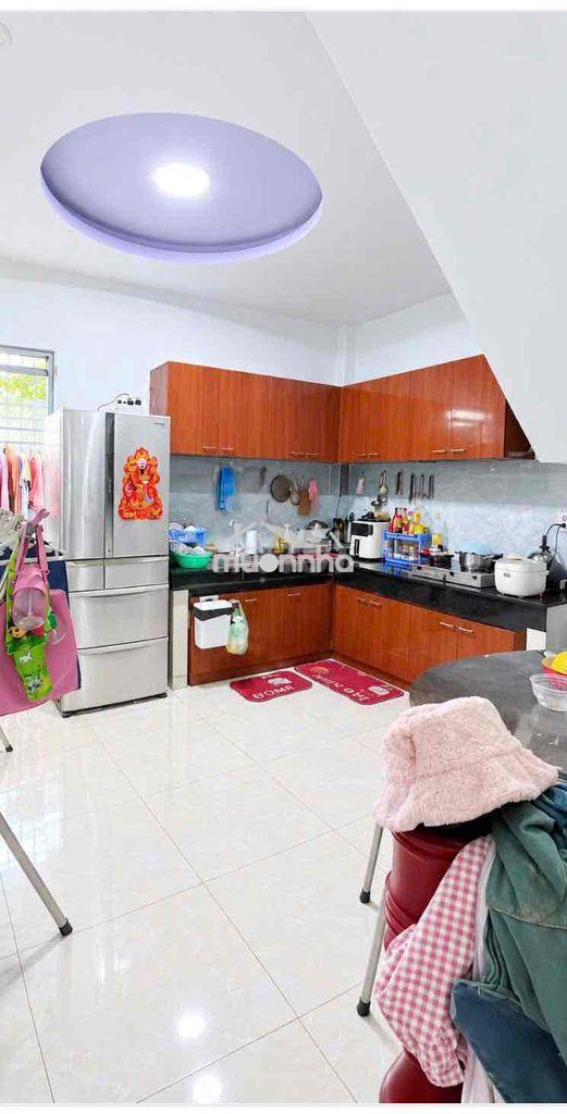 Hạ 300tr. nhà  4*13,5m 3 tầng 4pn hẻm 5m 2/ vĩnh lộc gần kdc đồng danh - Ảnh 3