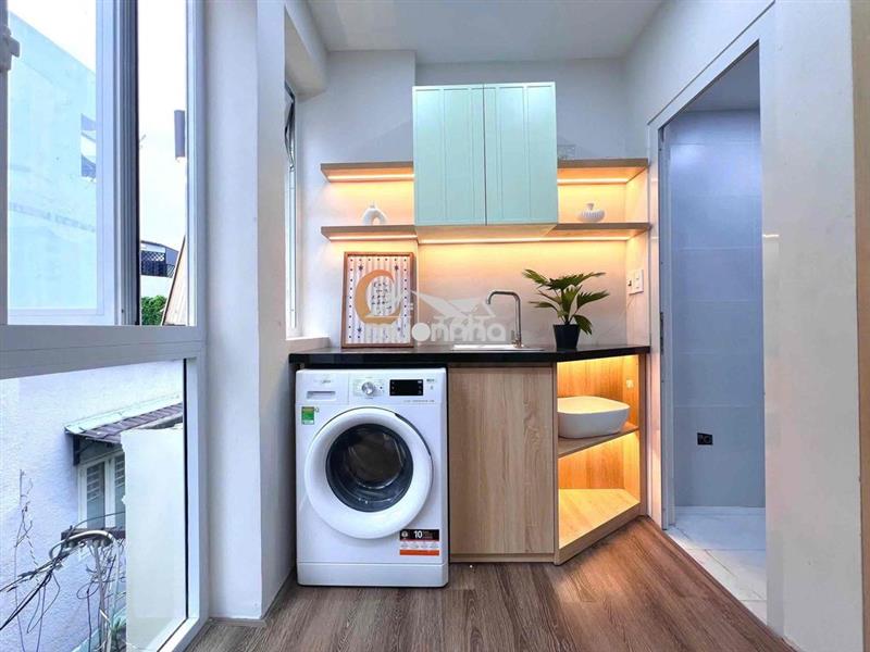 Căn phòng đẹp full nội thất – cửa sổ thoáng – trung tâm phú nhuận