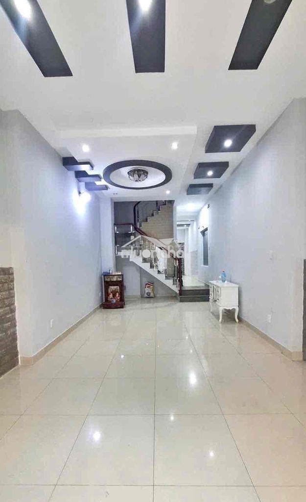 Nhà 4-15m trệt 2 lầu 3pn 4wc hẻm rộng nhà đẹp