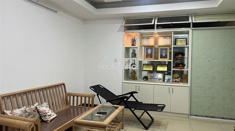 Chính chủ bán căn hộ full nội thất