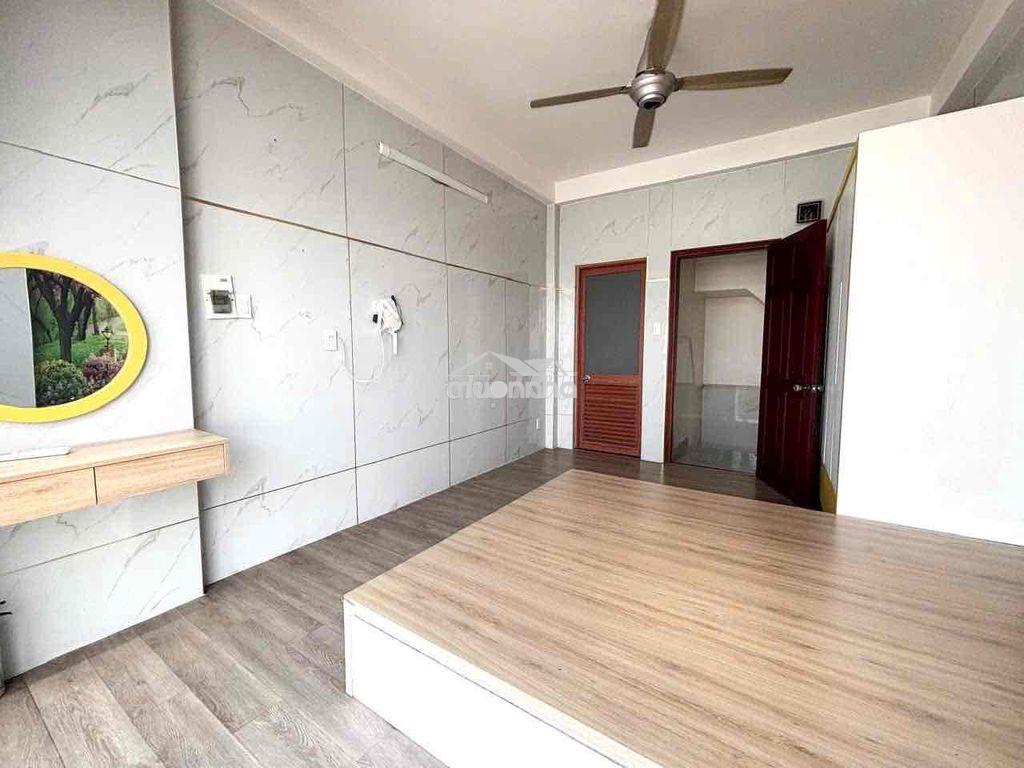🔥 Bán gấp nhà quang trung, p14 gò vấp – 5 tầng sát mt kênh tham lương - Ảnh 2
