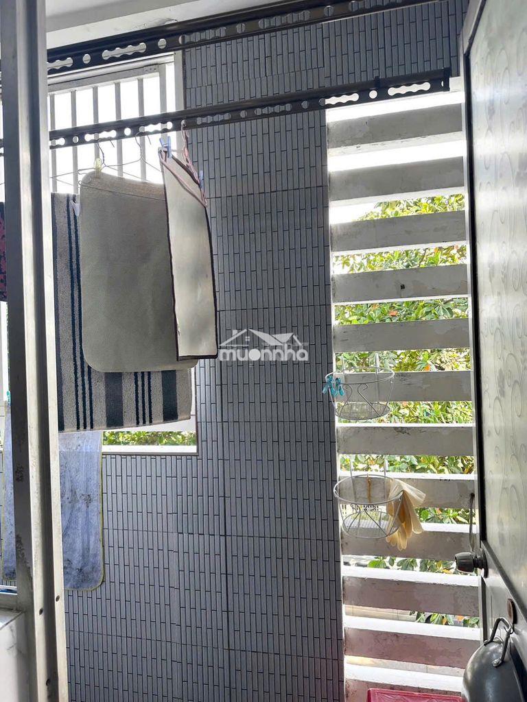 Bán căn hộ bông sao block a 68m2, có ban công. - Ảnh 2