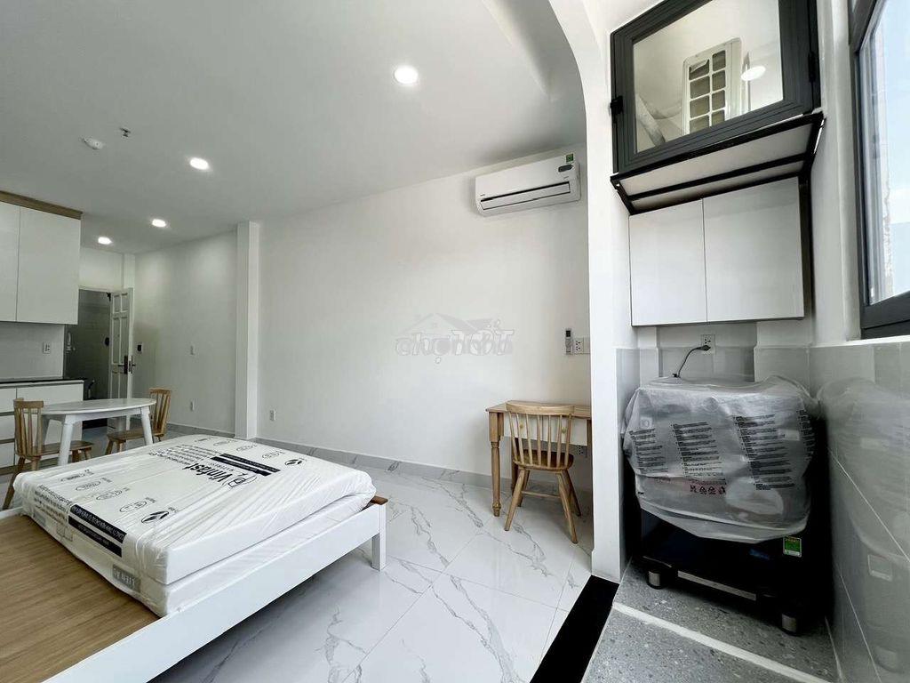 Studio cửa sổ giặt riêng thang máy ngay sân bay - Ảnh 4