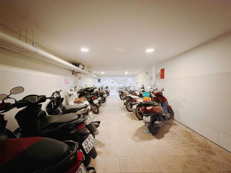 Bán chdv 21 phòng thu nhập 150 triệu/tháng, hxh đường trần xuân soạn