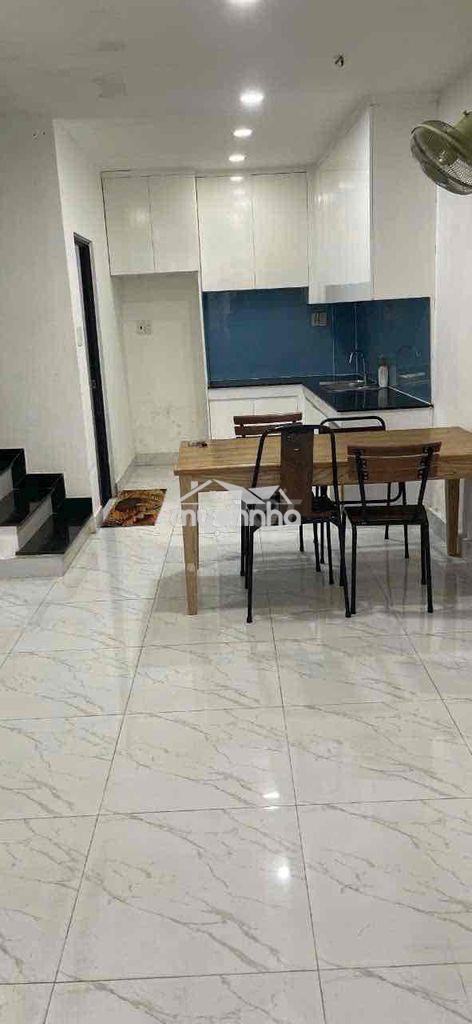 Cho nhà nc mới đẹp 4x9  trệt lầu 2pn 2vs cmt8 p5  quận tân bình
