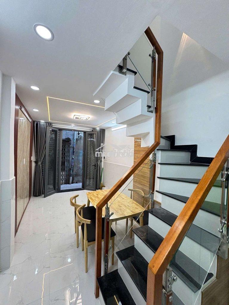 Nhà lê văn quới ngã tư 4 xã - chỉ nhỉnh 2 ty có hộ khẩu sài gòn - Ảnh 2