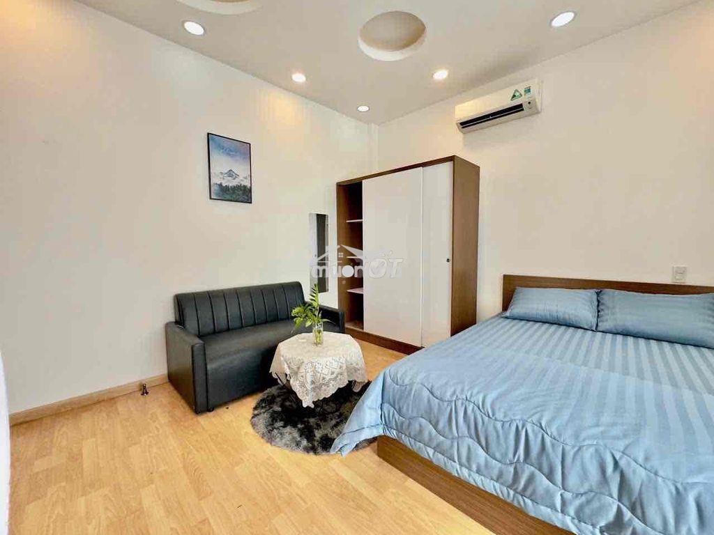 Studio ban công nguyễn trọng lội ngay sân bay - Ảnh 2