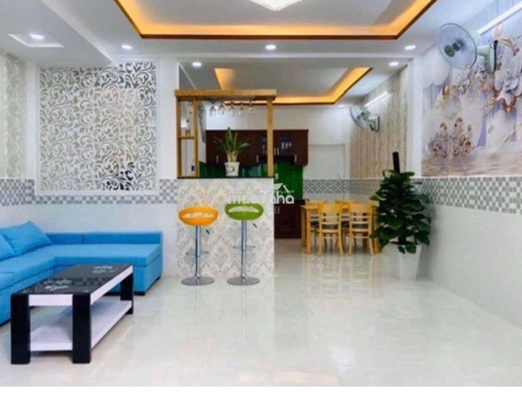 Hiếm có, chỉ hơn 5 tỉ, xe hơi đậu cửa, phường phú thuận, quận 7 - Ảnh 2