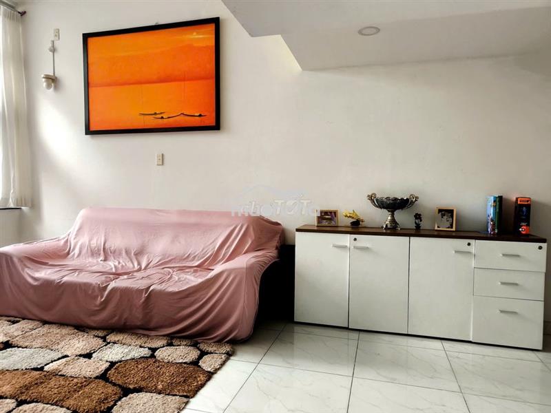 Cho thuê căn hộ hưng vượng 3 quận 7, dt : 70 m2  2pn, có đủ nội thất