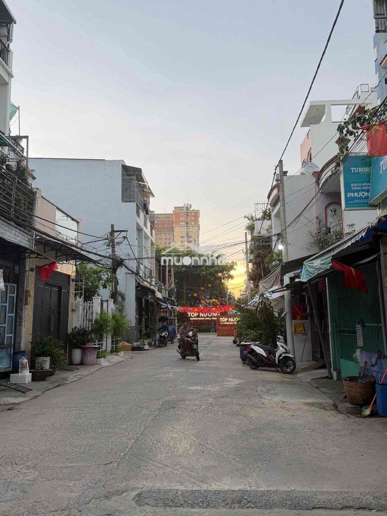 Gần đầm sen 4 tầng nhà mới diện tích 90m2 nhỉnh 7 tỷ