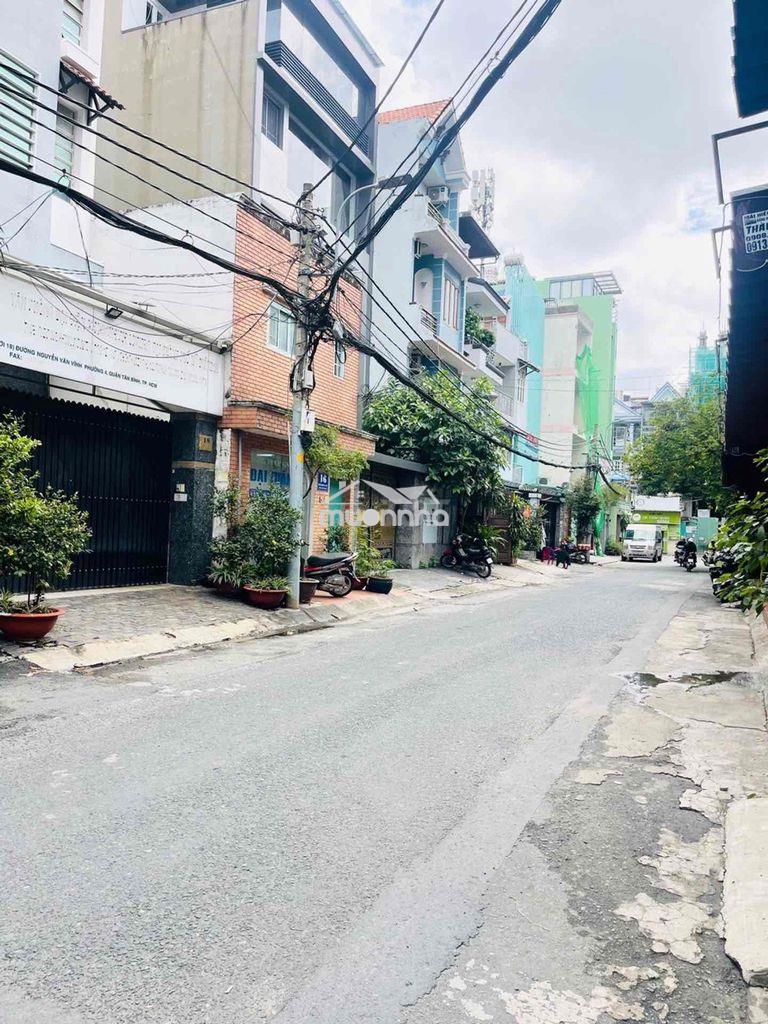 Nhà 57.9 m 3 pn 2 tầng 4.9 tỷ oto đỗ cửa ngay lê trọng tấn