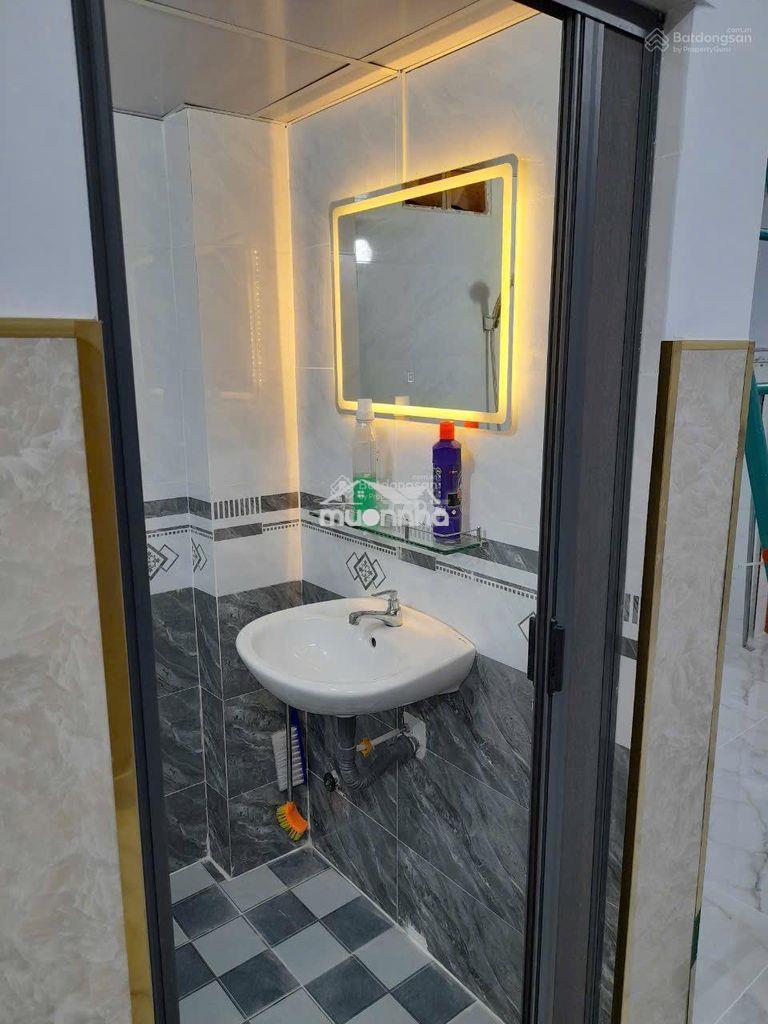 Bán nhà 1 trệt 1 lầu full tiện ích oto đỗ cửa tại p11- quận 6 - Ảnh 4